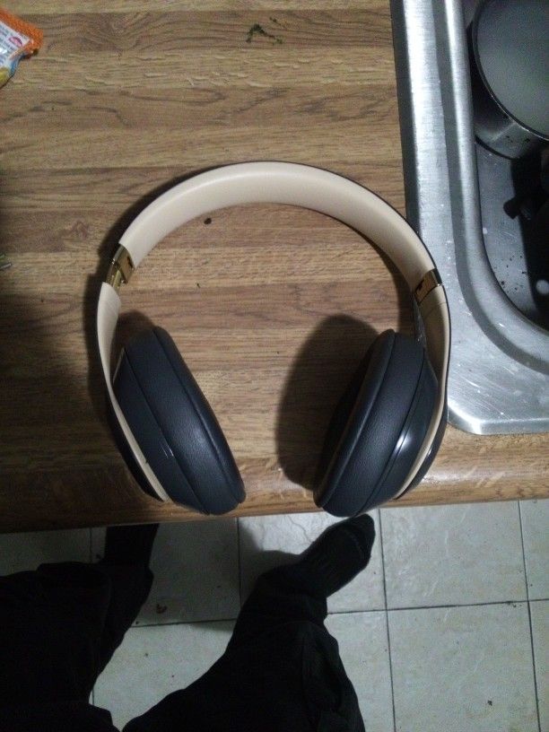 Beats Studio 3s 