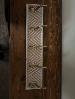Hanging coat rack