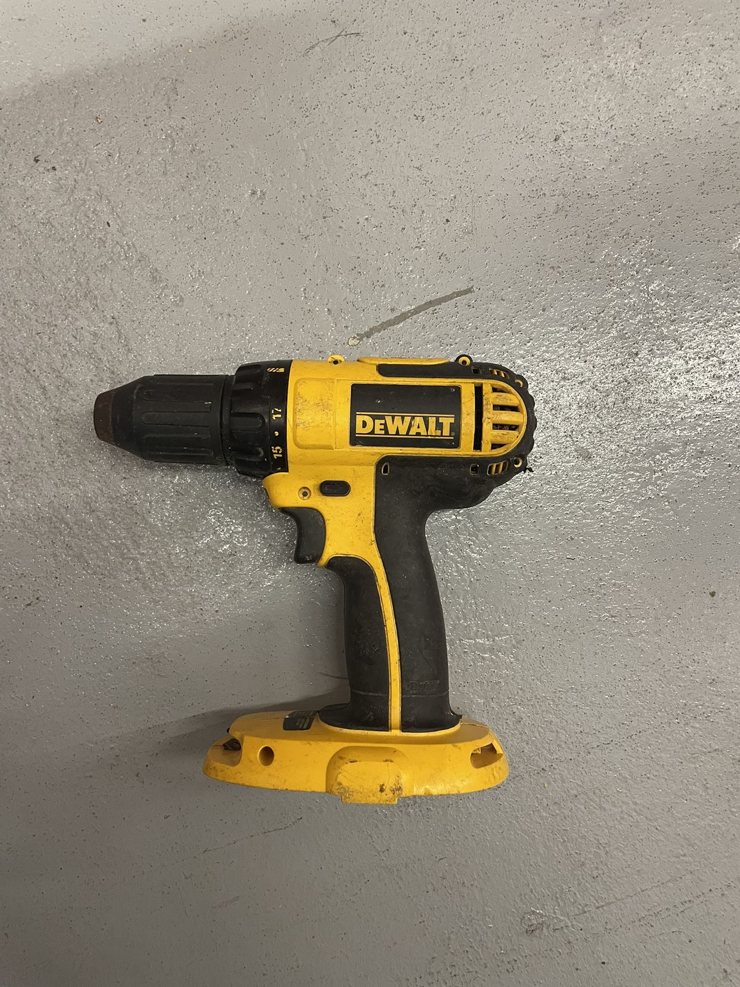 DEWALT  20V Cordless Drill/Driver (Tool Only)