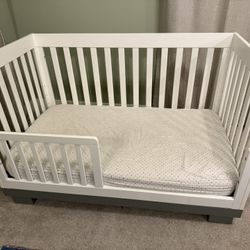 Crib/toddler Bed 