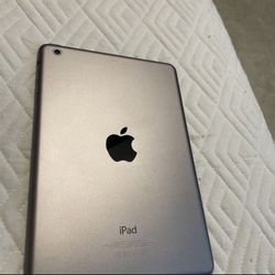 Apple iPad Mini 2 16GB Great Condition Comes With Charger