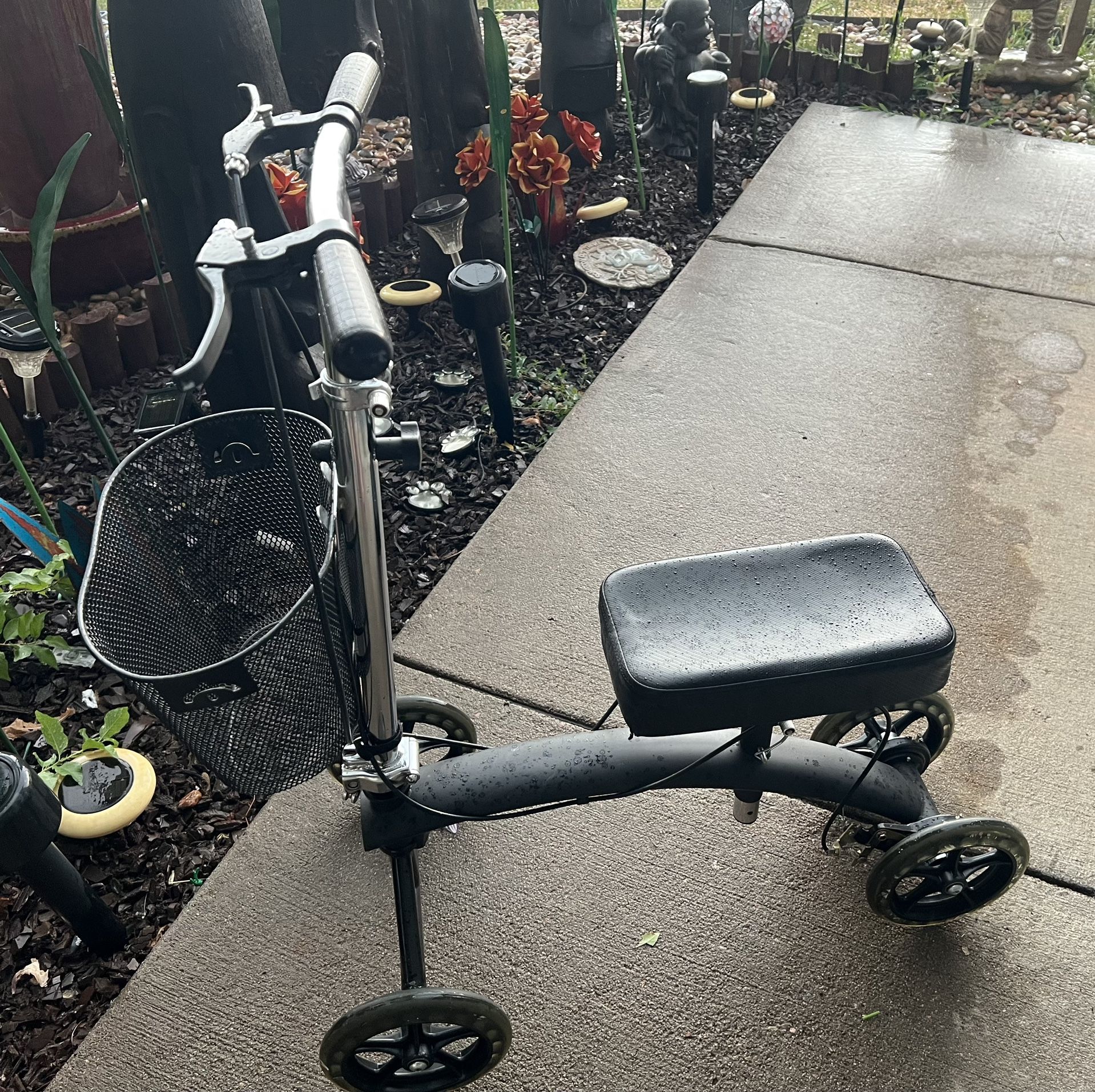 Knee Scooter