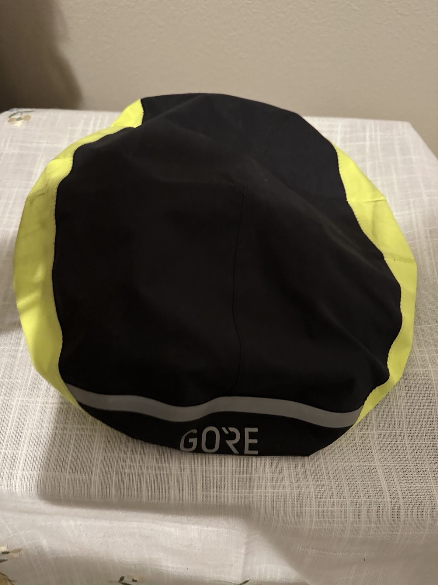 Gore Wear C GTX Helmet Cover
