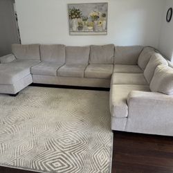 Sectional Couch 