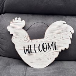Rooster Welcome Sign
