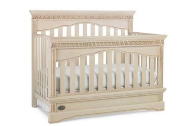 Dolce Baby Complete Convertible Crib & Bedroom Set – Excellent Condition