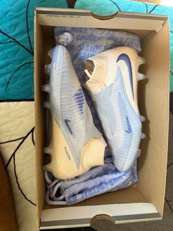 Nike Phantom 6 High Elite FG LV8 soccer cleats