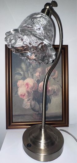 Vintage Style Glass Table Lamp – Brass & Textured Glass Shade