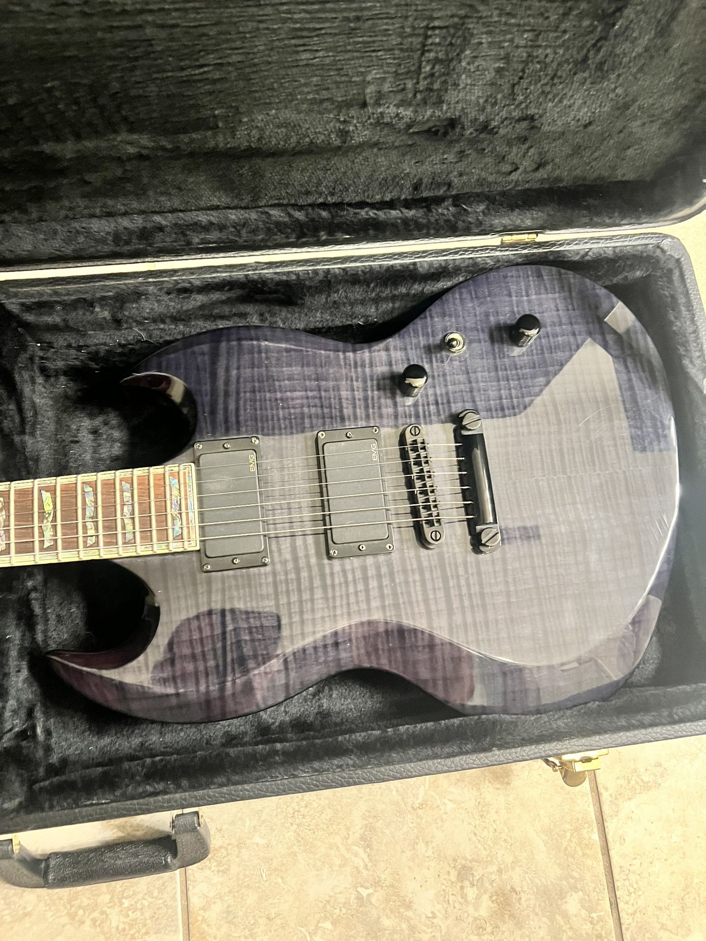 ESP-Viper 1000 Deluxe Ltd Electric Guitar
