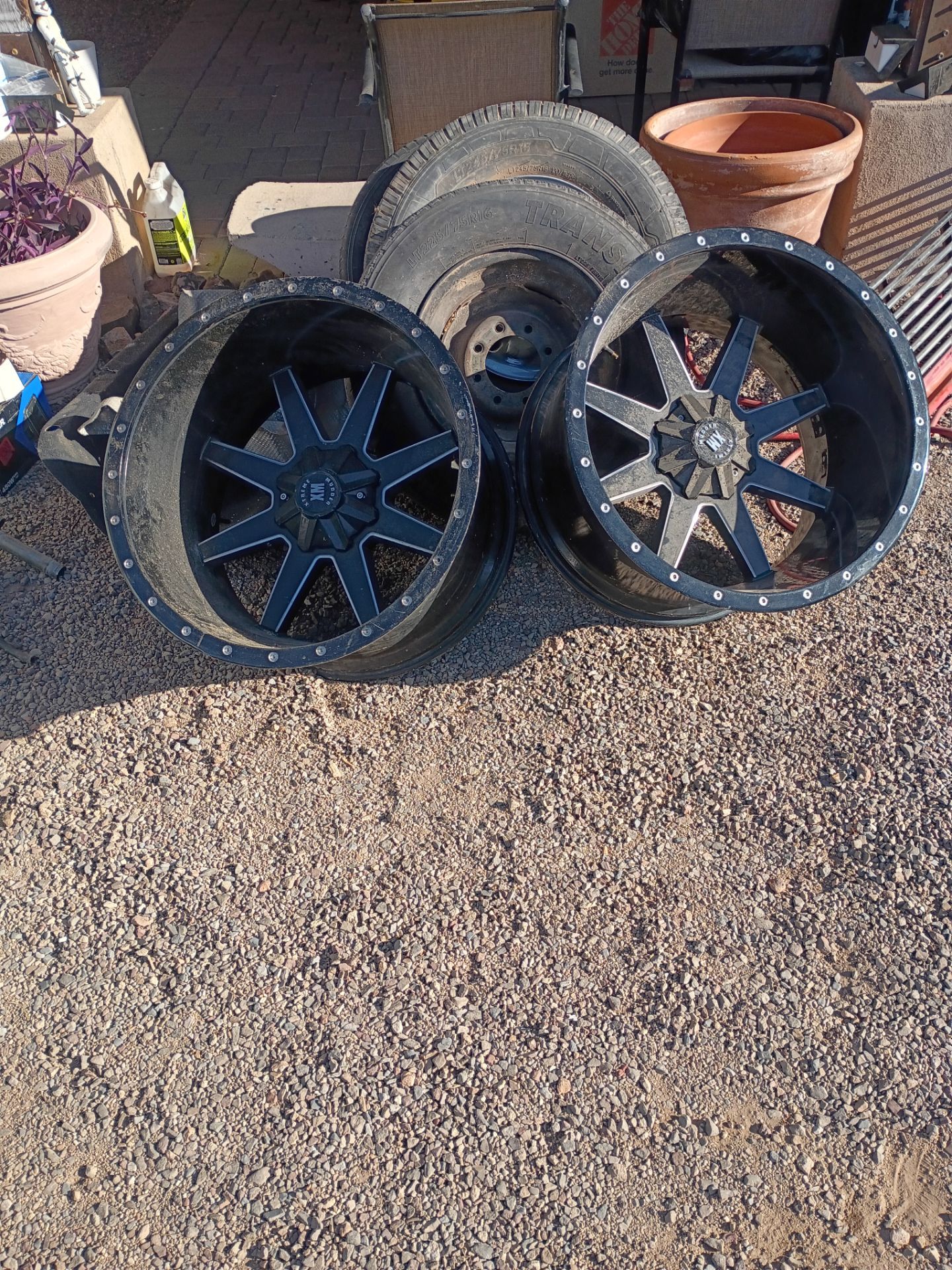 2- rims 6 lugs