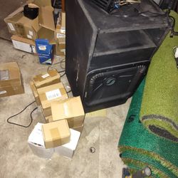 Kiker Subs And Amp