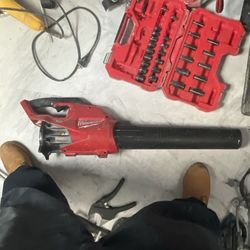 Milwaukee m18 blower
