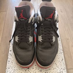 Air Jordan Retro 4 (Bred) Size 12
