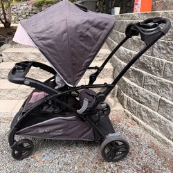 Tandem Stroller - perfect for travel