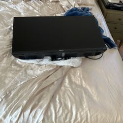 Hisense Roku TV 28"