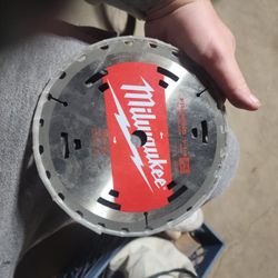 Milwaukee Saw Blade