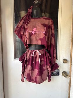 Women’s 2peice SDC skirt set size S/M
