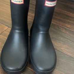 Girl Size 2 Hunter Boots 