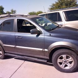 2004 KIA Sorento