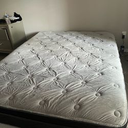 Queen mattress