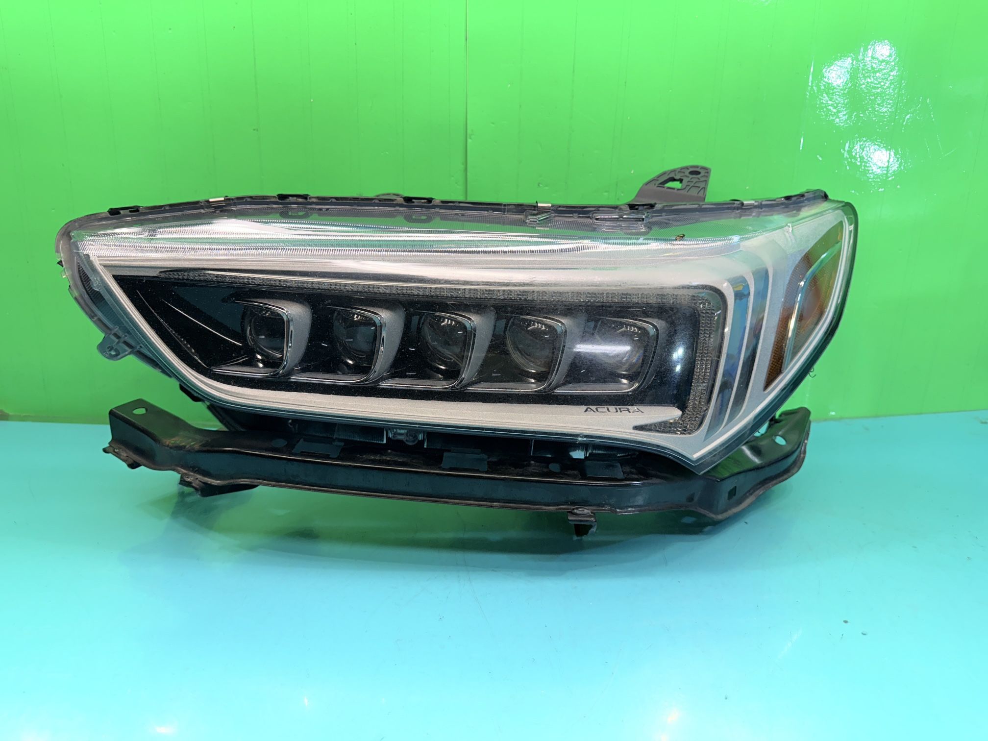 Headlight TLX 2018 2019 2020 Oem