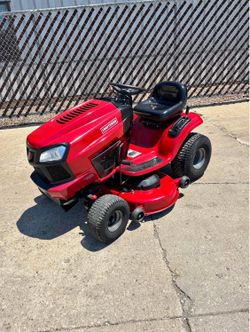 Craftsman T2200 riding lawnmower