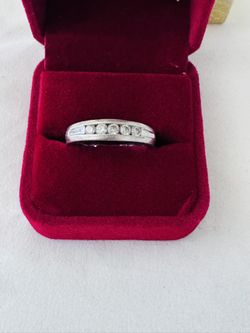 Men’s Wedding Band