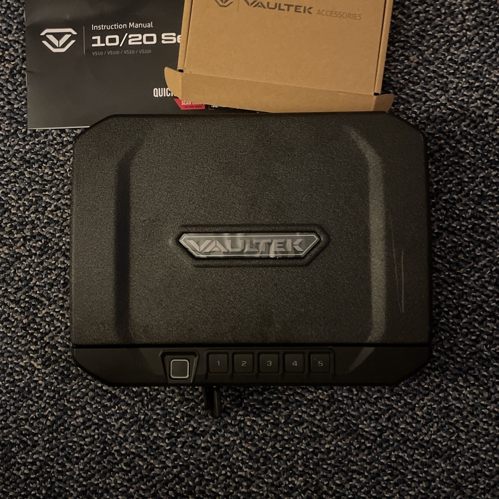 VAULTEK VS10I SUB-COMPACT BIOMETRIC BLUETOOTH 2.0 SMART SAFE - COVERT
