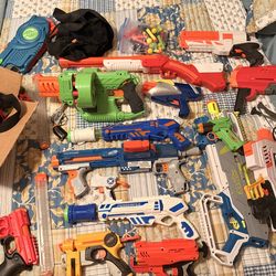 18 various Nerf guns +
