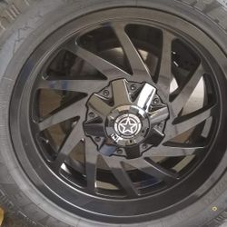 4 Rims With Tires And Caps