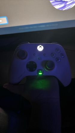 Xbox gaming controller