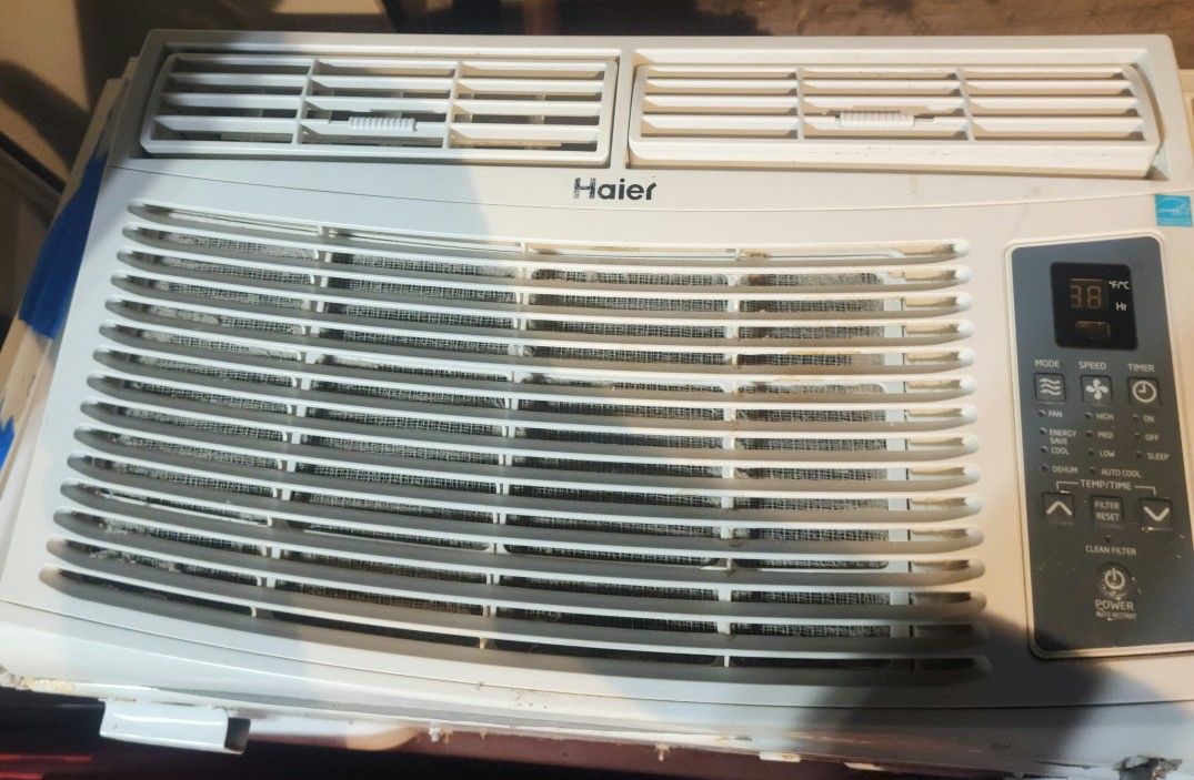 Window Air Conditioner 