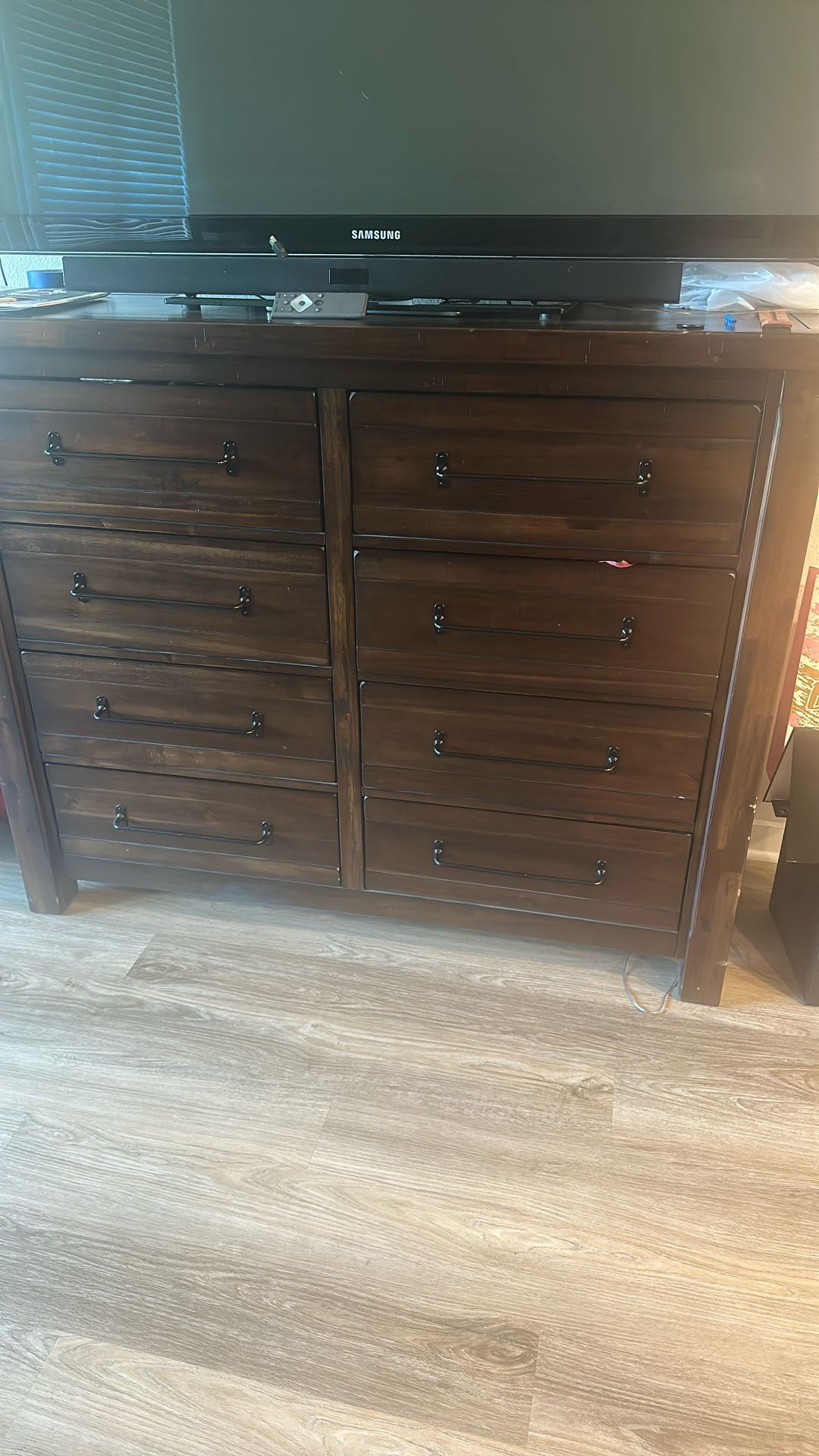 Ashley Furniture 8-Drawer Dresser With Matching Night Stand - Dark Wood Finish - Excellent Condition
