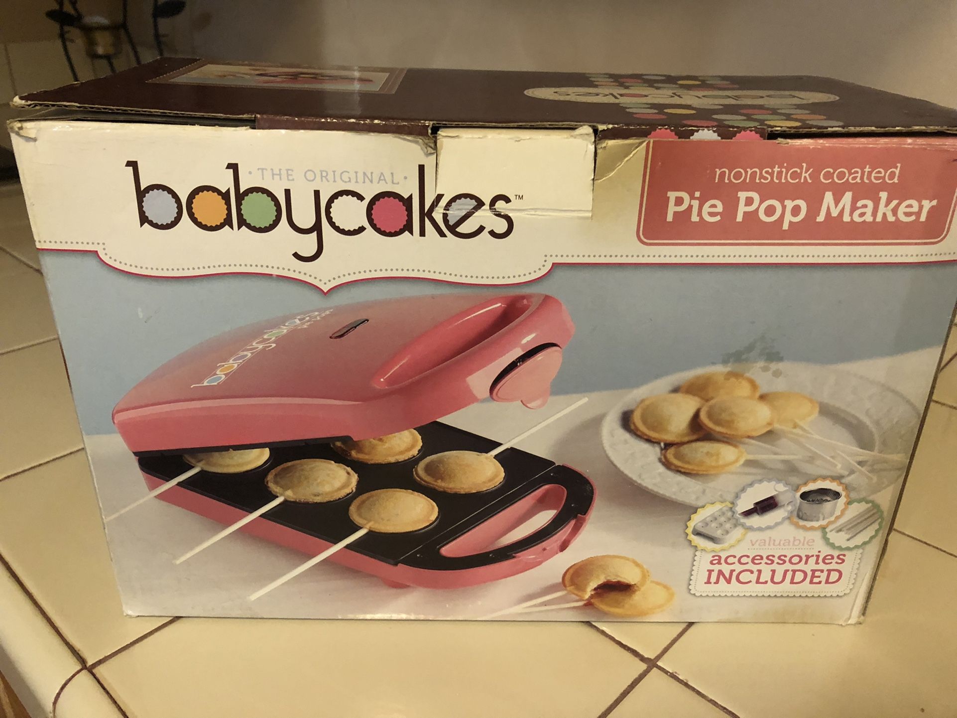 Baby Cake Pie Pop Maker
