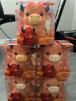 Official  Jumbo Highland cows