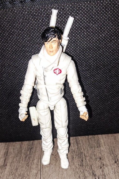 GI Joe Storm Shadow Rise Of Cobra Paris Pursuit Action Figure 2000 Pre•Owned