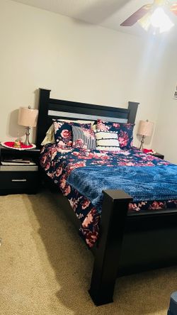 Queen bed set