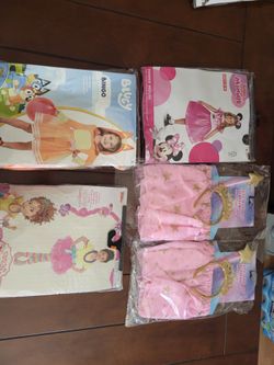 Girls Costumes