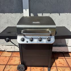 Bbq Grill Propane $100.