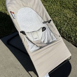 BabyBjörn Bouncer + Extra Washable Cover
