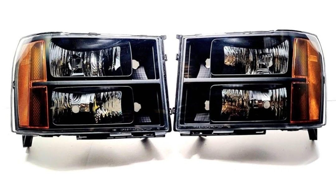 HEADLIGHTS FOR GMC SIERRA 07-14
