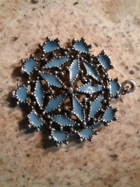 Vintage Star Broach Pendant