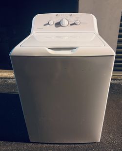 Hotpoint Washer w/Hoses + 30 Day Warranty (Delivery & Setup Available)