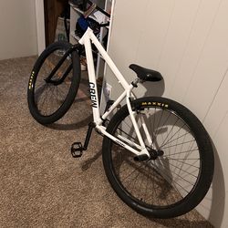 Crew bike  ( LOOKING FOR TRADES )