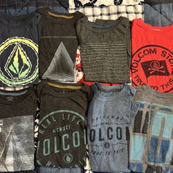 Boys Volcom Shirts (size Med)