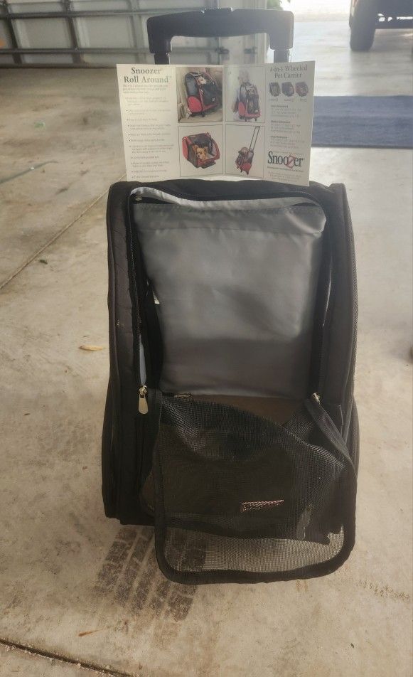 Backpack/suitcase Style Animal Carrier