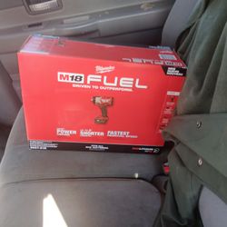 Milwaukee M18 1/2" High Torque Impact Wrench