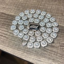 GLD Moissanite Necklace