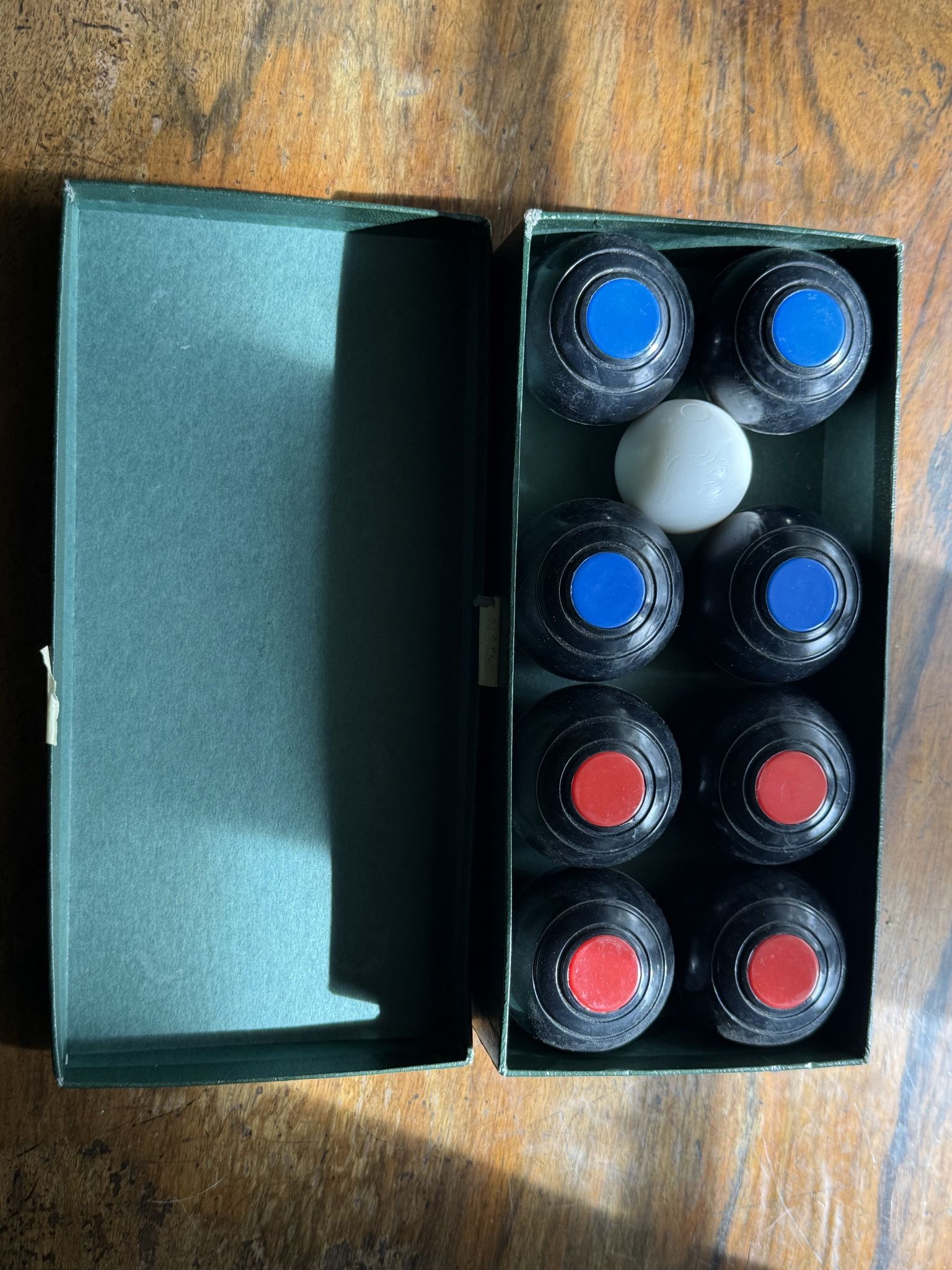 Rare 1940's Vintage Banda Mini Carpet Bowls