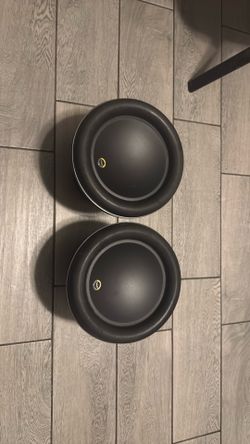 Two JL Audio w7 10inch